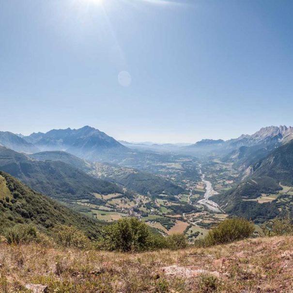 Les Petits Ecrins - Chalets Avec Spas Privatifs Aspres-les-Corps Luaran gambar